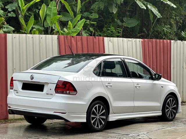 2017 Volkswagen VENTO 1.2 TSI HIGHLINE (A) - 3