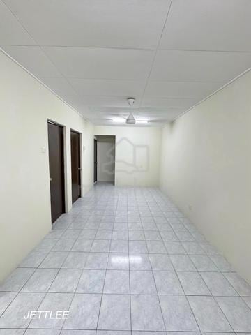 Pangsapuri Pendamar B 1
