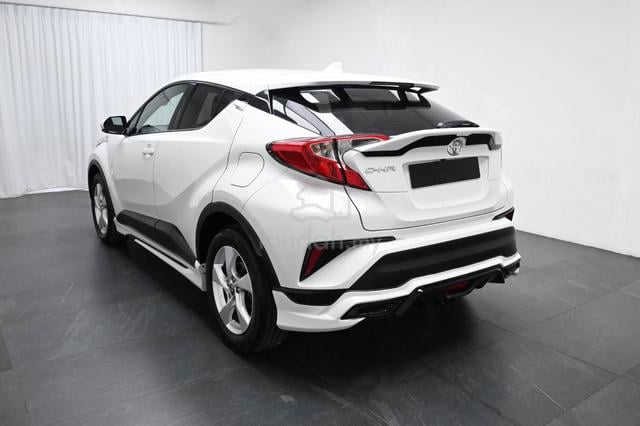 2018 Toyota C-HR 1.8 (A) 1-OWNER TIPTOP 1YR WRNTY - 4
