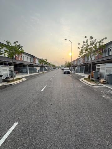 Negeri Sembilan Bandar Sri Sendayan 2-Storey Terraced House For Rent 1