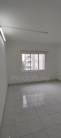 Puncak Seri Kelana Kondominium 1