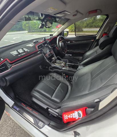Honda CIVIC 1.5 TC-PREMIUM (A) Turbo - 4