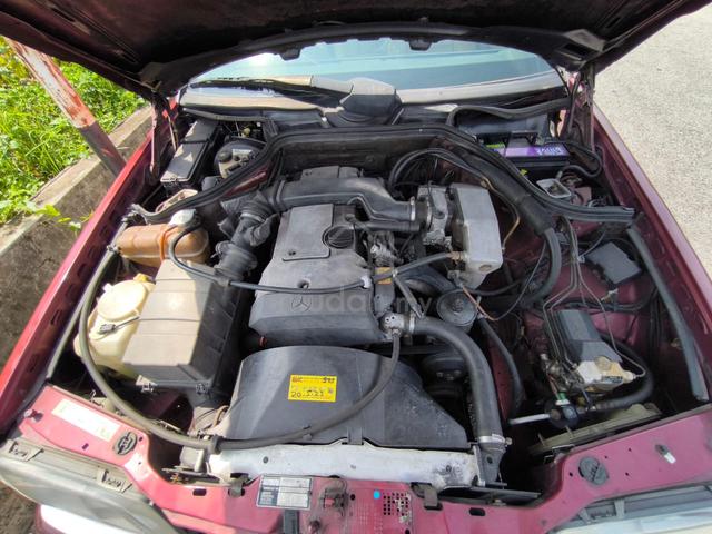 1995 Mercedes Benz 220E 2.2 W124 (A) - 4