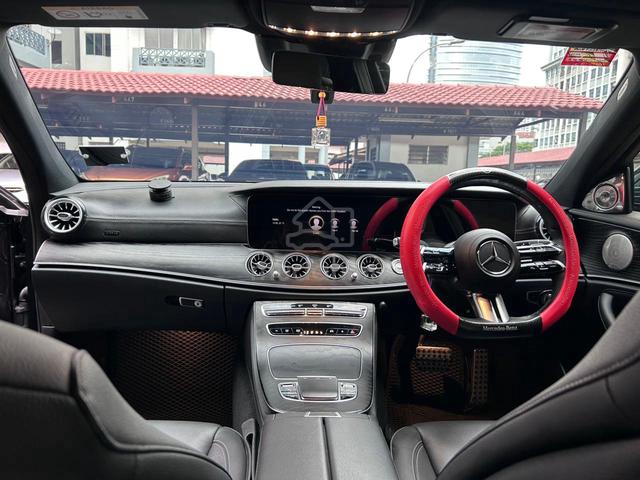 2022 Mercedes Benz E300 2.0 AMG (CKD) (A) - 2