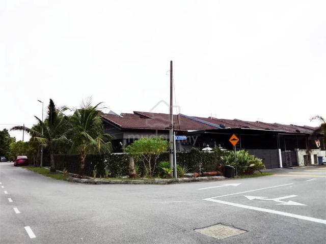 CORNER LOT RENOVATED Taman Bentara Jalan Pipit Teluk Panglima Garang 1