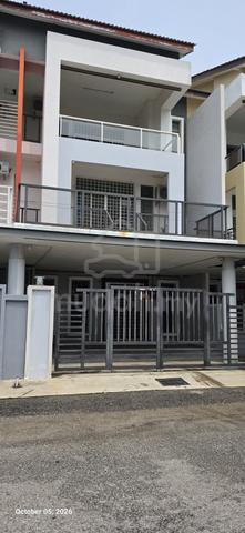 Rumah Untuk Disewa 1