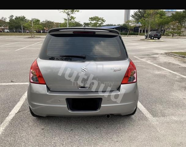 2011 Suzuki SWIFT 1.5 PREMIER (A) - 2