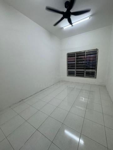 Bukit Bayroute (Kuantan Town) Single Storey For Rent 4