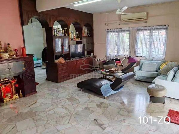 Taman Teluk Pulai Klang Double Sty Cornerlot Renovated good condition ...
