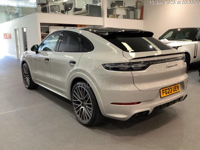 2023 Porsche CAYENNE 4.0 GTS COUPE (A) - 5