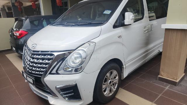 2016 Hyundai GRAND STAREX 2.5 ROYALE MY2014 - 1