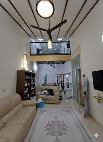 2,200sqft Fully Renovated 1.5 Storey In Haji Openg,Taman Tun Dr Ismail 1