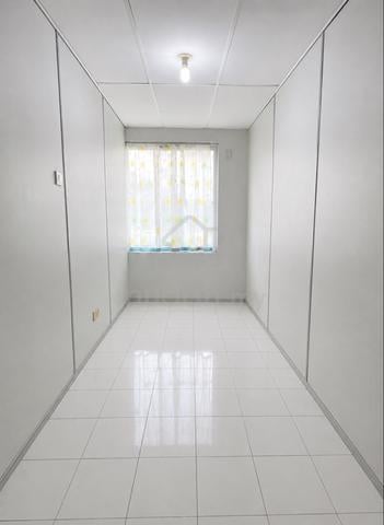 Bilik Sewa – Beverly Hills, Bundusan Penampang 1