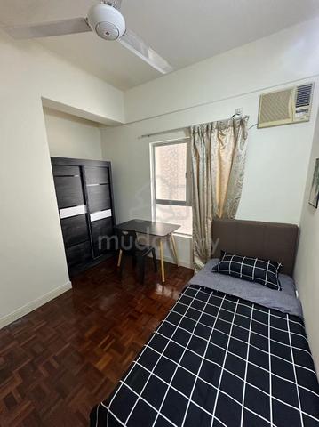 Female Single Room @ Seri Maya Setiawangsa 3 mins Walk LRT Setiawangsa 2