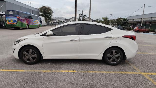 2015 Hyundai ELANTRA 1.6 STANDARD SPEC (A) - 5