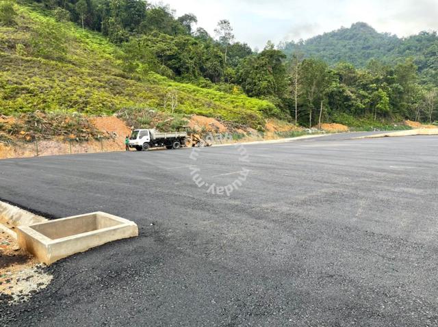 3.4 acres Industrial Land with Depot & Warehouse infrastructure to let 3