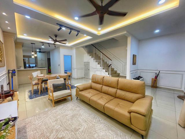 FULLY RENOVATED ‼️ 2 Storey Terrace Aronia Setia Ecohill 2, Semenyih 1