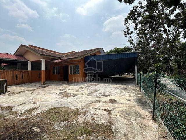 Single Storey Corner Lot Taman Amansari, Bukit Rahman Putra 1