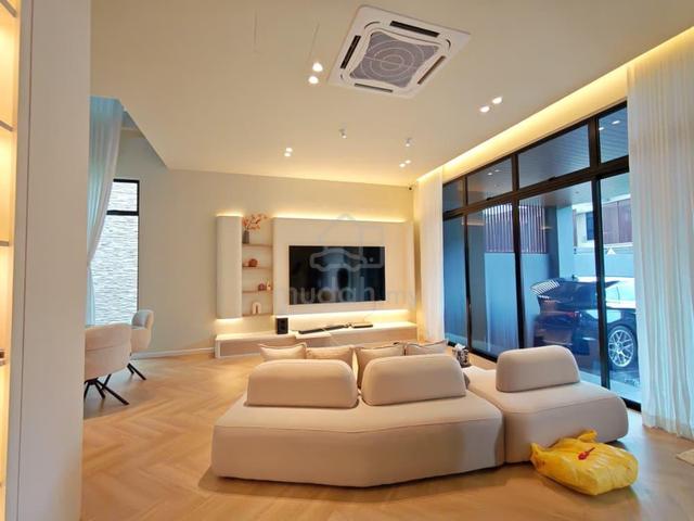 Aurora Sentral Double Storey Superlink Endlot Fully Renovated G&G 1