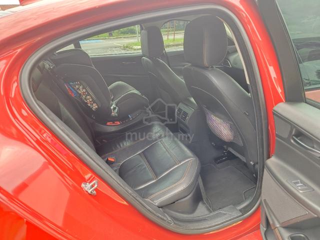 2016 Jaguar XE 2.0 PRESTIGE (A) - 5
