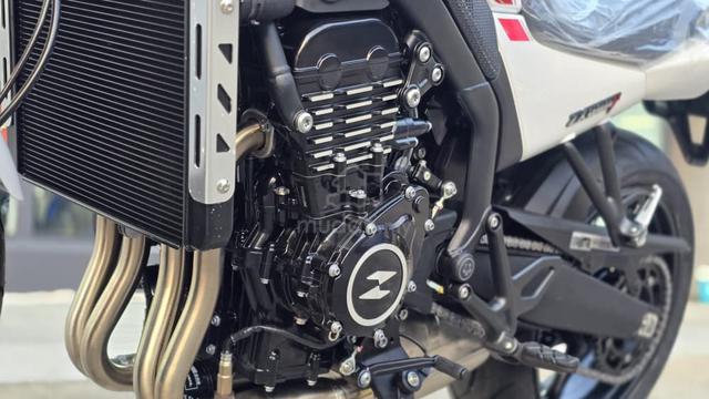 ZXMOTO 500F classic look four cylinder - photo 5 of 6