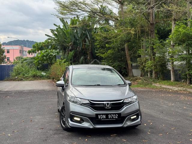 2019 Honda JAZZ 1.5 E V FACELIFT (A) Full Bodykit - 3