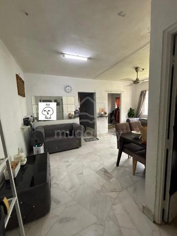 Flat PKNS Seksyen 24 Shah Alam 1