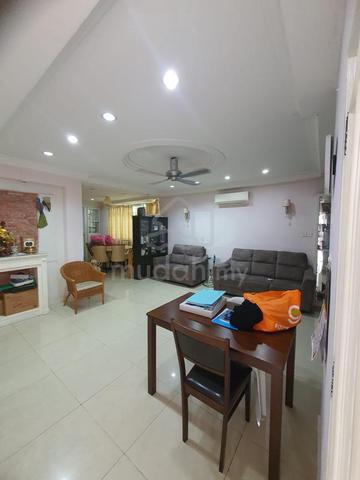 Bukit Jambul 2-Storey Terrace 5-Bedrooms 2500sf Renovate & Furnished 1