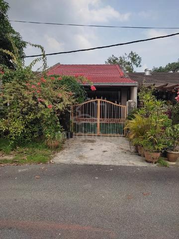 Rumah teres untuk dijual 1