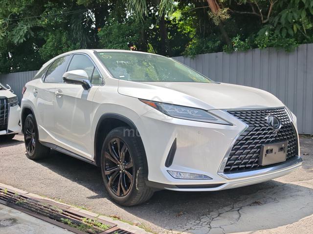 Luxury 2021 Lexus RX300 2.0L Version L - 4