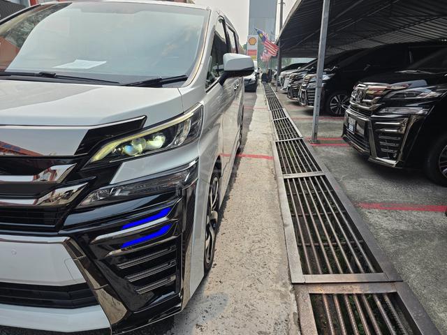 2015 Toyota VELLFIRE 3.5 EXECUTIVE LOUNGE GGH30W - 3