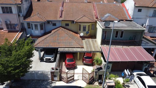 BELOW MARKET VALUE! Double Storey Terrace Taman Aman Putra, Puchong. 1