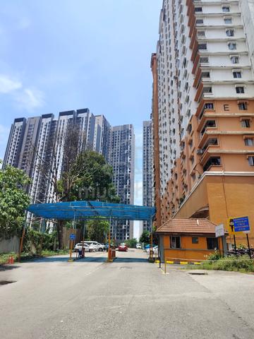 Flora Damansara 1