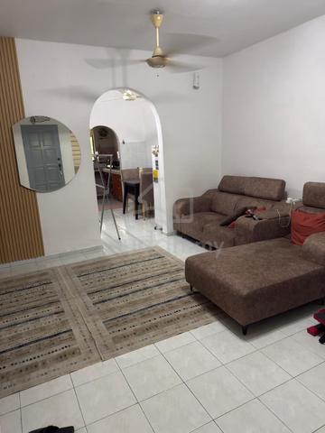 Double Storey Bandar Rinching, Semenyih, Selangor Facing Open. 1