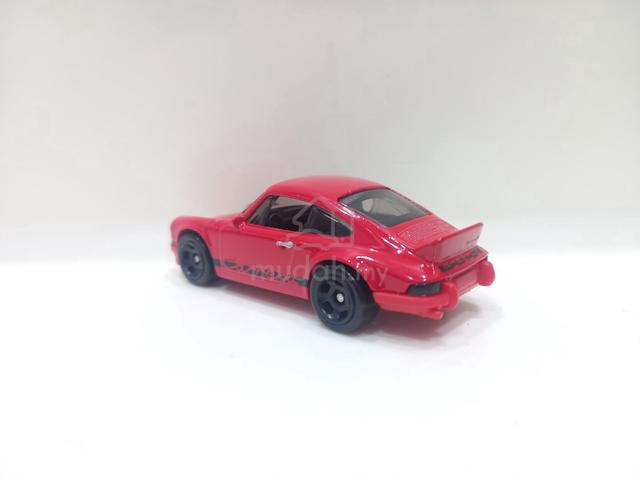 Hot Wheels Porsche 911 Carrera RS 2.7 Red Diecast - photo 4 of 6