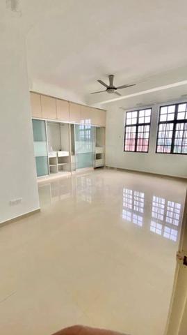 Putra Indah Condominium 5