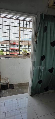 rumah flat 5 tingkat 1