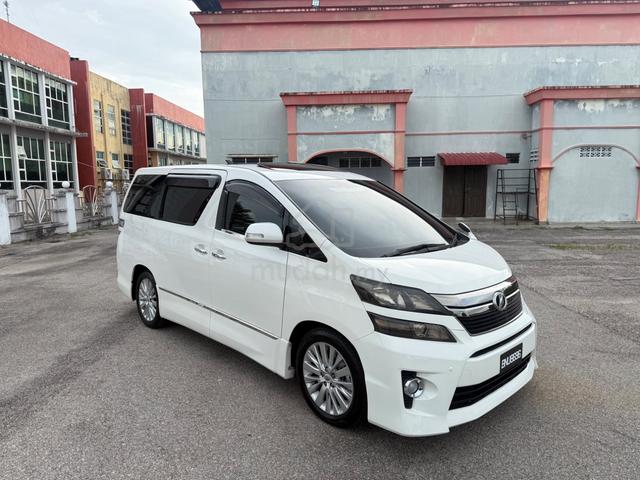 2011 Toyota VELLFIRE 2.4 Z PLATINUM SELECTION - 2