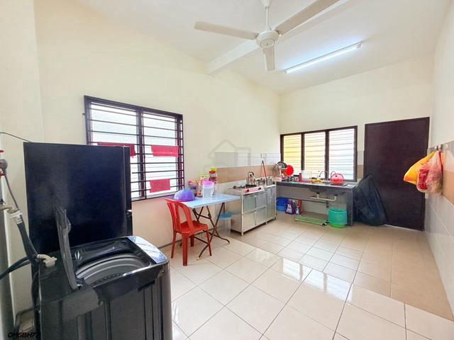 FOR SALE Pendamar Indah 1 Klang Single Storey Endlot Terrace house 1