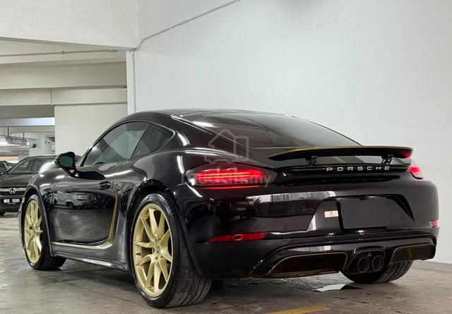 2018/2021 Porsche 718 2.0 CAYMAN (A) SPORT CHRONO - 2