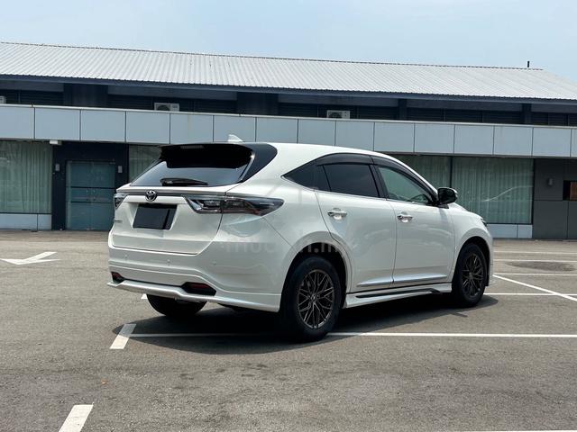 2017 Toyota HARRIER 2.0 PREMIUM ASU60 (A) - 4