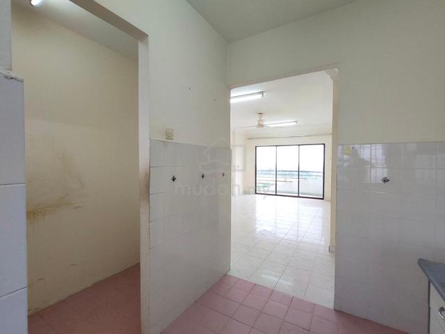 Seri Mutiara Apartments (Seri Alam) 1