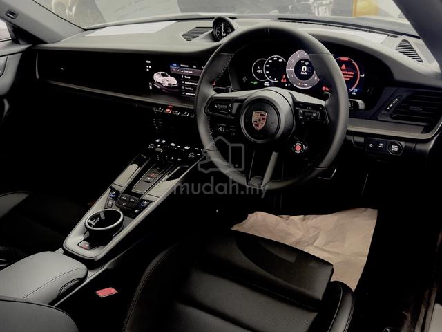Recon 2025 Porsche 911 3.0 CARRERA FACELIFT (A) - 4