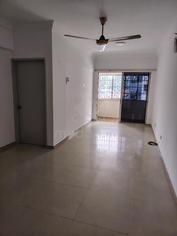 Sri Ros Apartment 1