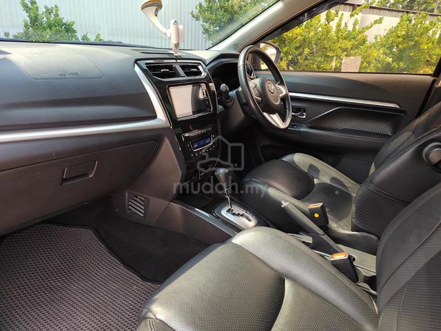 Perodua ARUZ 1.5 AV (A) 2021💥 power boot - 4