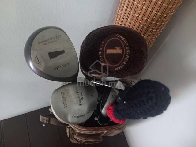 Golf sticks in a McGill bag - photo 5 of 5