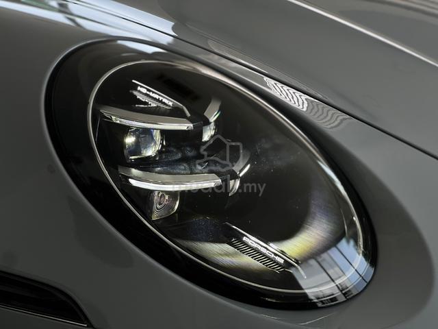 UNREG 2025 Porsche 911 Carrera - Ice Gray Metallic - 3