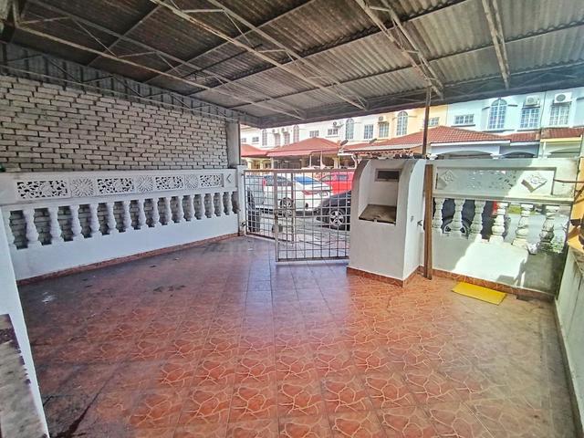 NICE UNIT+MURAH 2 Storey Banyan , Bandar Putera Klang 4