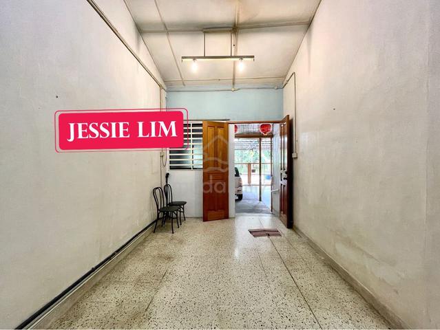 CHEAPEST WORTH Bayan Baru Landed 1 storey Terrace Lepas Greenery View 1