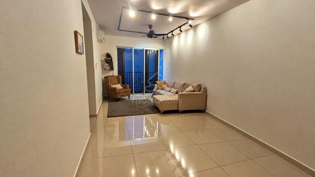 Residensi Laman Sari 1